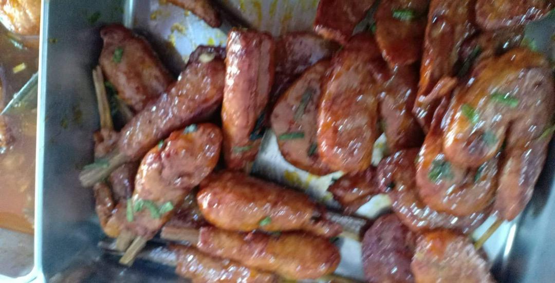 com-chay-rau-thap-cam-ui-ga