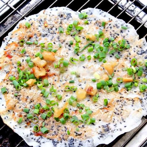 banh-trang-nuong-mo-hanh-tep-mo-lon