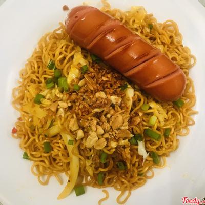 mi-tron-xuc-xich-khong-lo