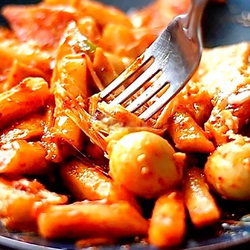 tokboki-xao-ga-bo-cai