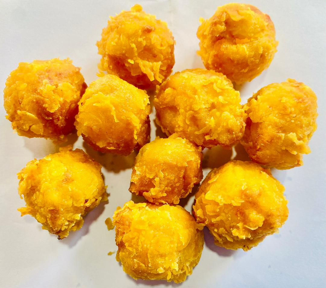 tom-hum-vien-ran-gion-10-vien-phan