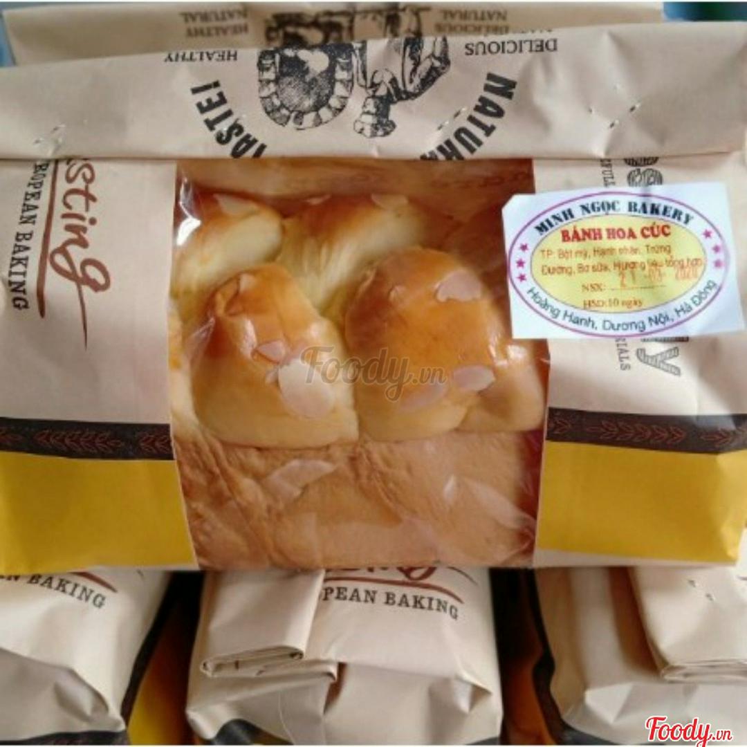 banh-mi-hoa-cuc