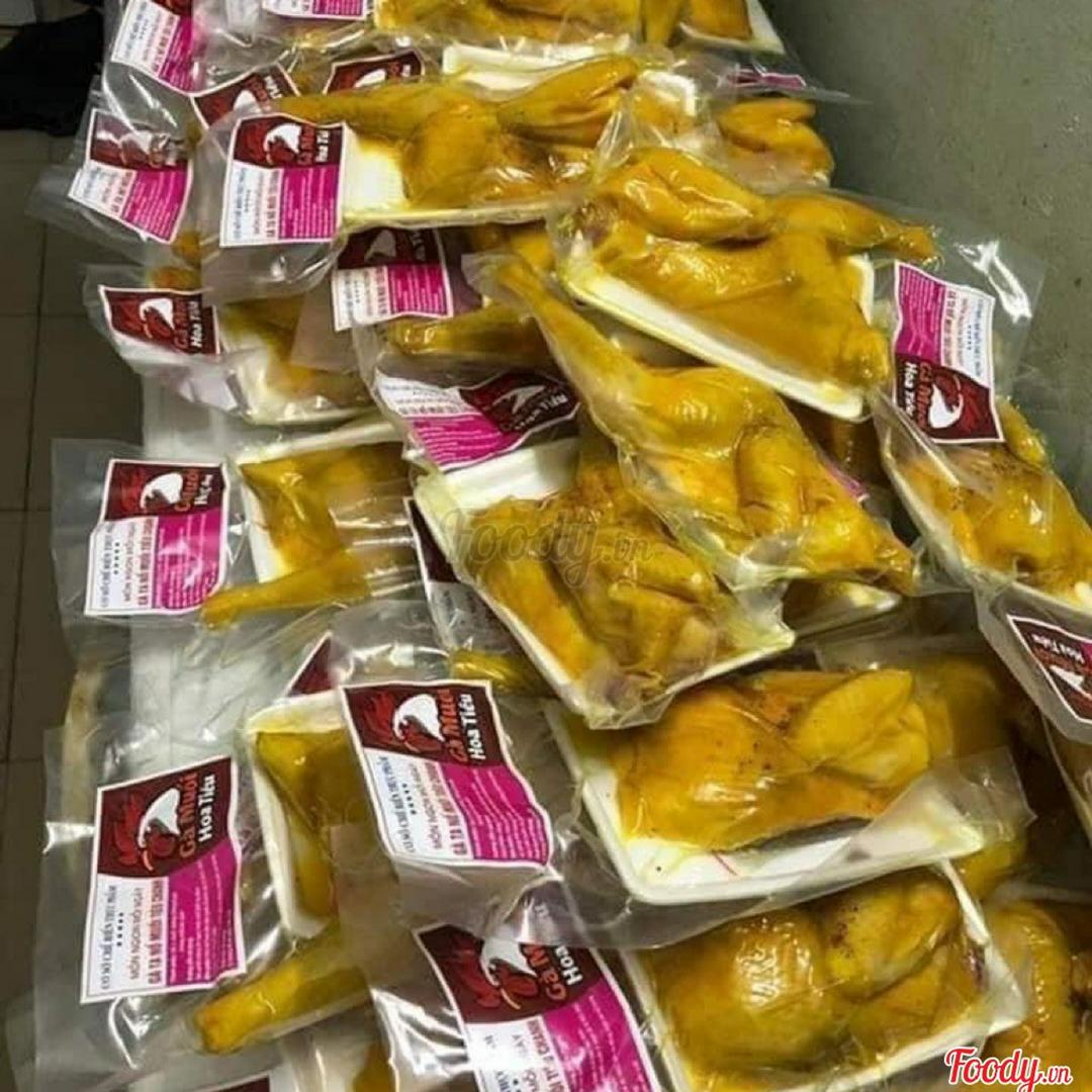 ga-u-muoi-hoa-tieu-cap-ong-1-con