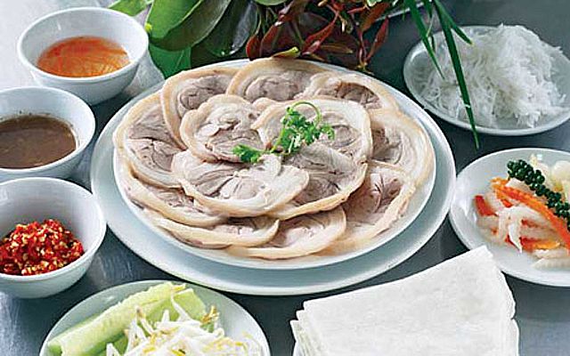 hoang-ty-1-ac-san-trang-bang-binh-quoi