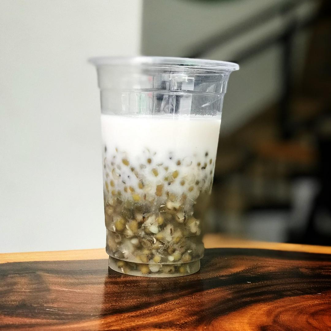 che-au-xanh-nuoc-cot-dua