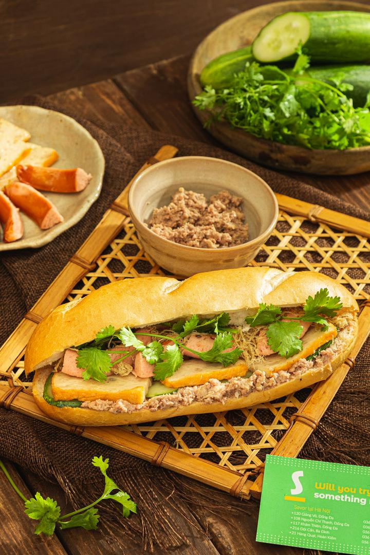 banh-mi-thap-cam-ac-biet