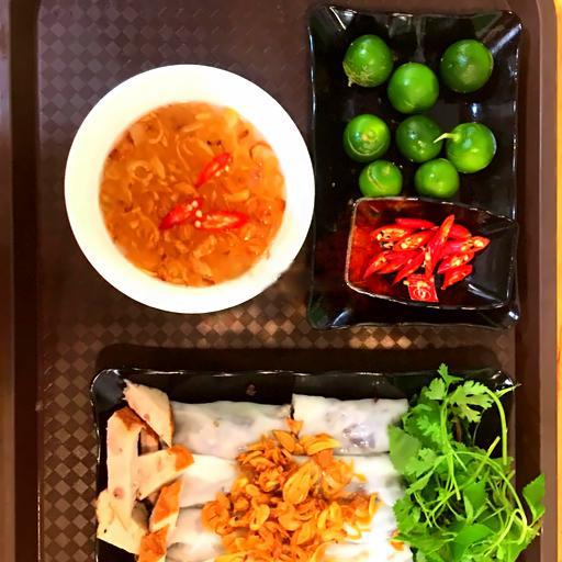 banh-cuon-cha