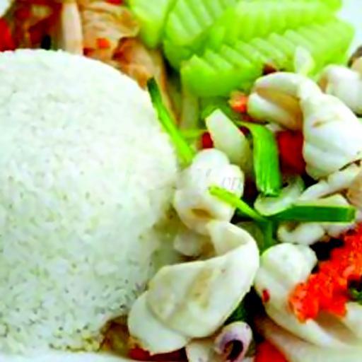 com-nong-hai-san-xao-chua-ngot