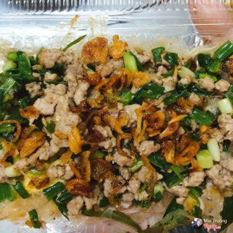 banh-trang-kho-muc-sot-bo-trung-ga