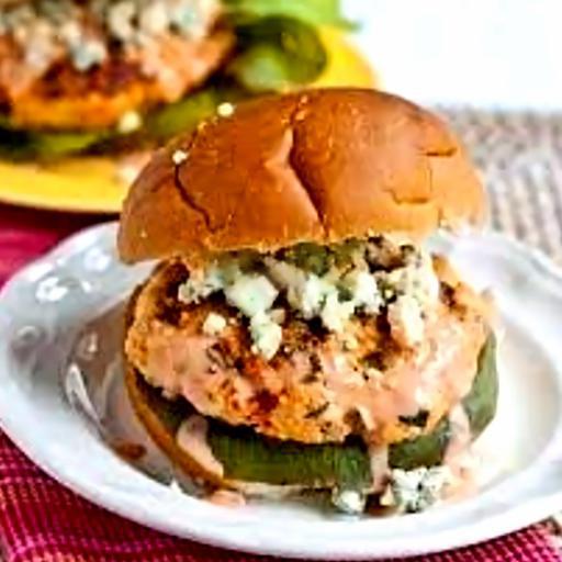 buffalo-blue-cheese-chicken-burger-small-sandwich