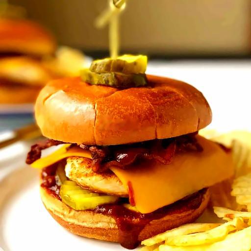 bbq-bacon-cheese-chicken-burger-small-sandwich