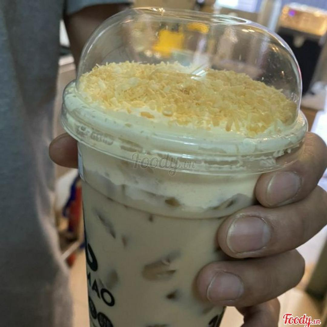 tra-sua-kem-trung-dua-nuong