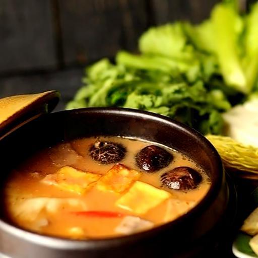 lau-khoai-mon-nau-chao-nho