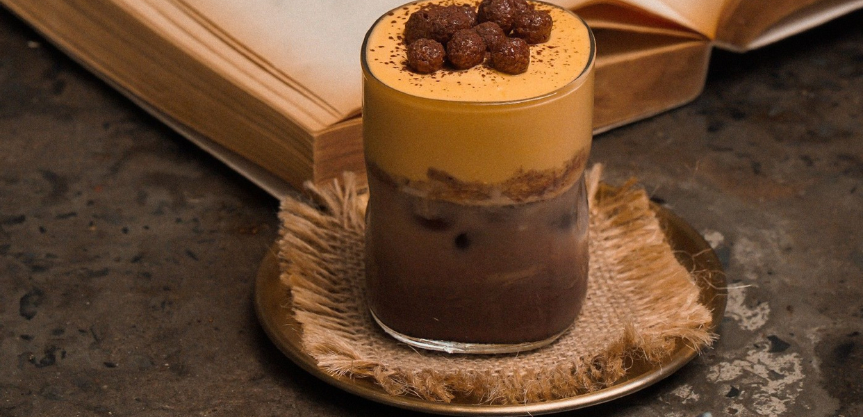 tron-sai-gon-cafe-ngo-tat-to