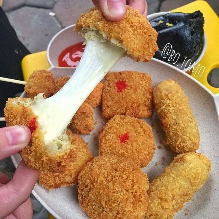 banh-ga-nhan-pho-mai