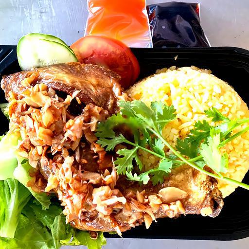 com-ga-mam-toi-ui-lon