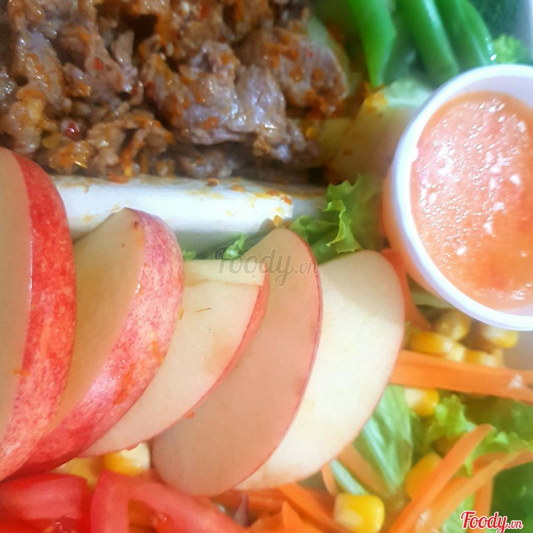 salad-bo-sot-chanh-day
