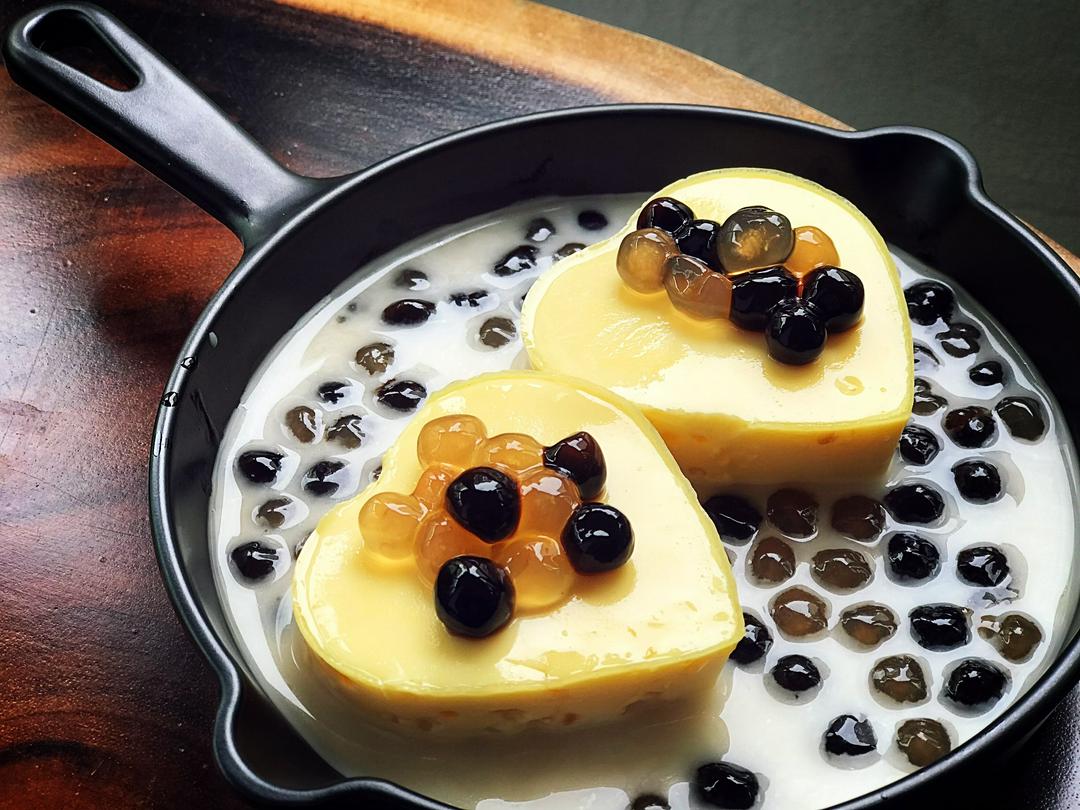 banh-flan-tran-chau-cot-dua