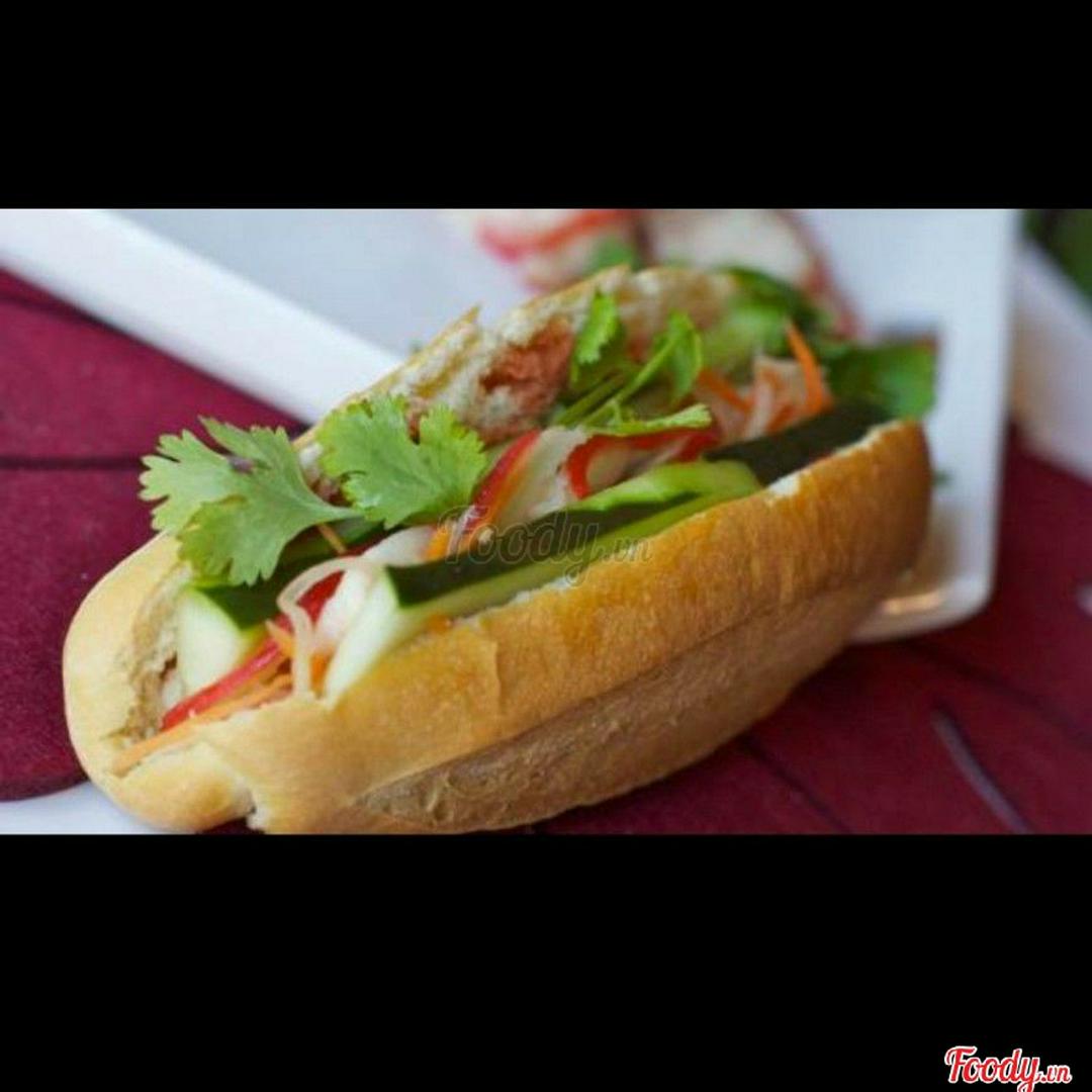 banh-mi-ac-biet