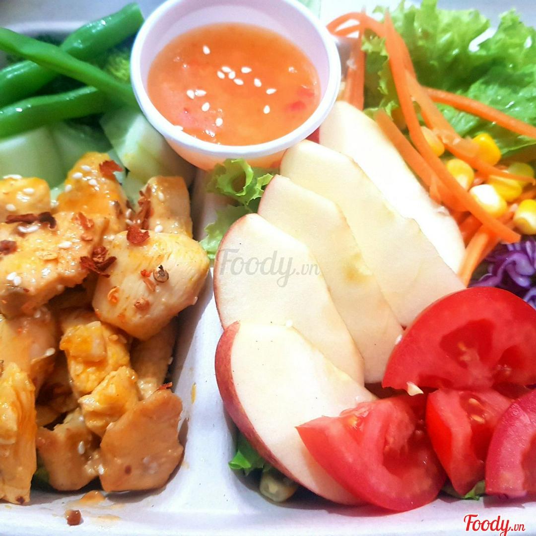 salad-ga-sot-me-cay