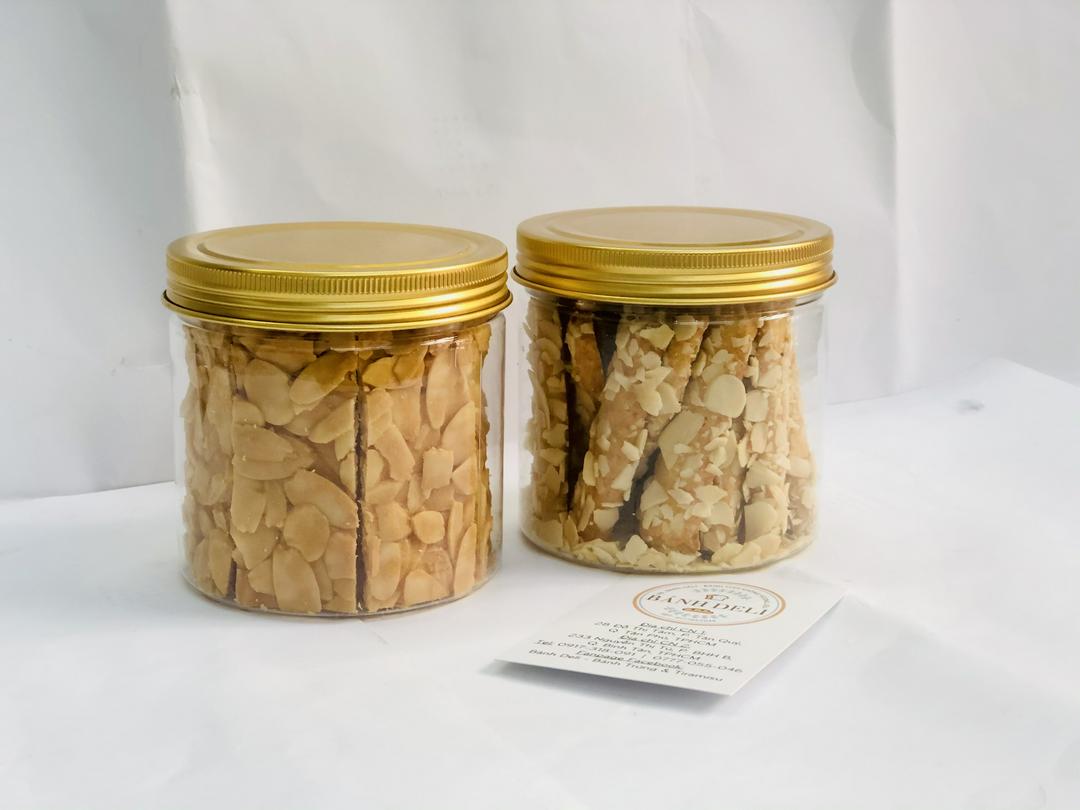 combo-hanh-nhan-1-hanh-nhan-lat-100gr-1-hanh-nhan-pho-mai-que-100gr