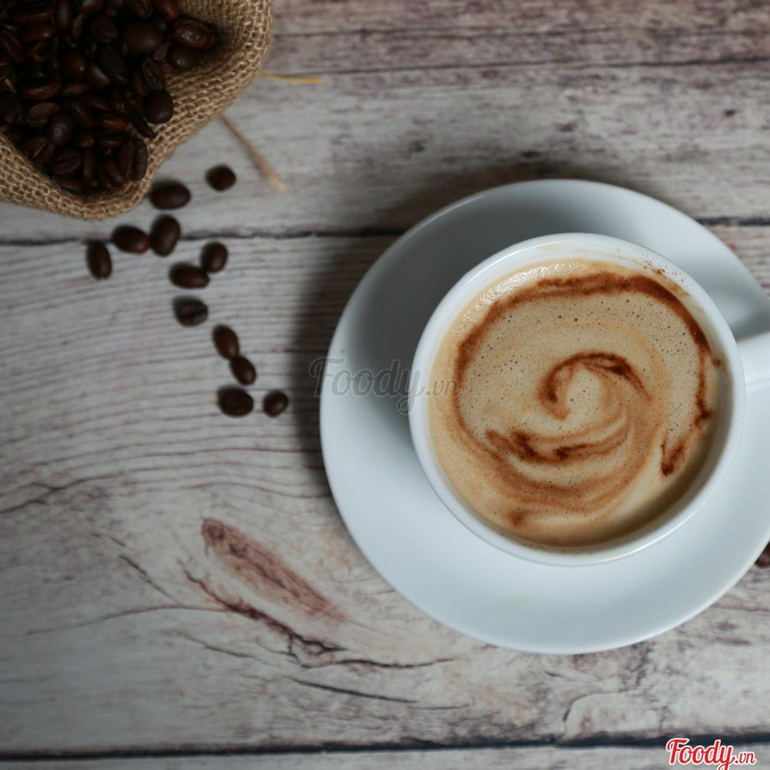 cappuccino-nong-vi-hat-de
