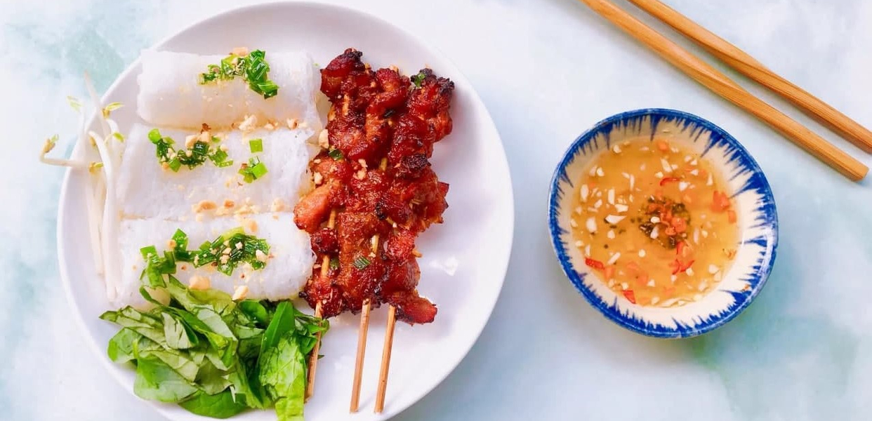 Cô-Nghĩa---Bún-Thịt-Nướng---Bánh-Hỏi-Thịt-Nướng---Giải-Phóng