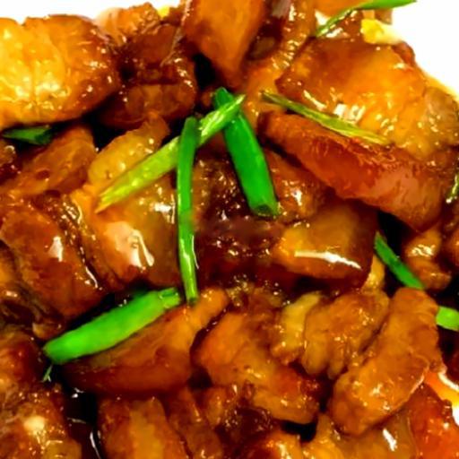 com-thit-rang-chay-canh-mon-them