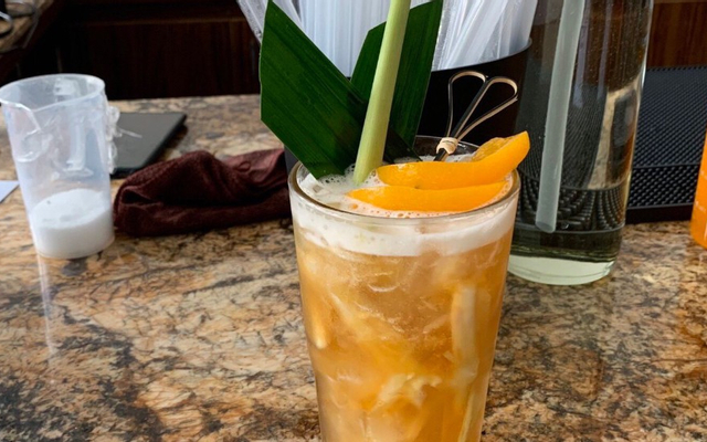 just-peachy-tra-ao-dam-nguyen-hong