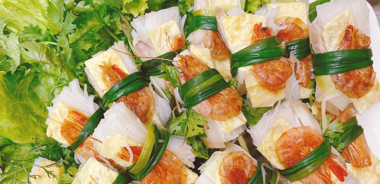 Bếp-Bố-Dâu---Bún-Cuốn-Tôm---Trung-Văn