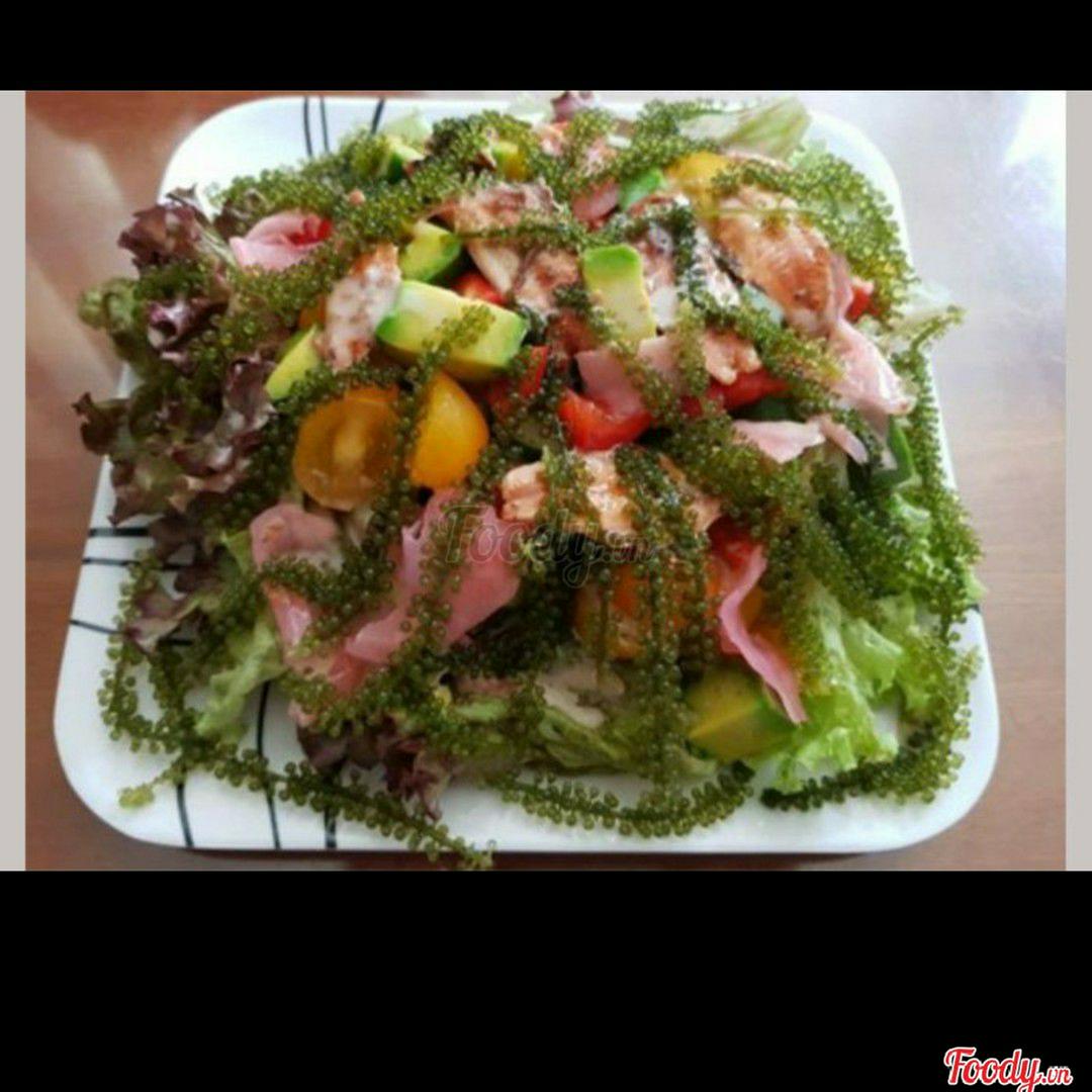 salad-rong-nho-hai-san-seafood-salad