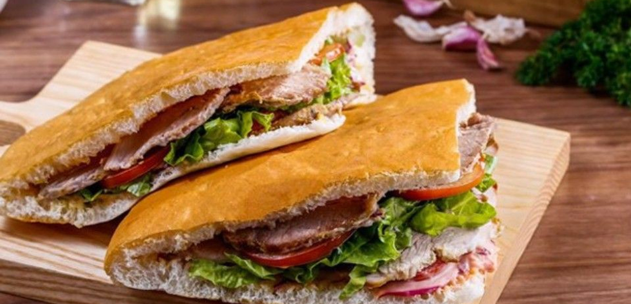 nga-beo-banh-mi-nuoc-giai-khat-nhat-tao