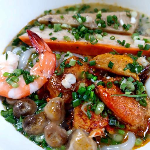 banh-canh-cua-tom-cha