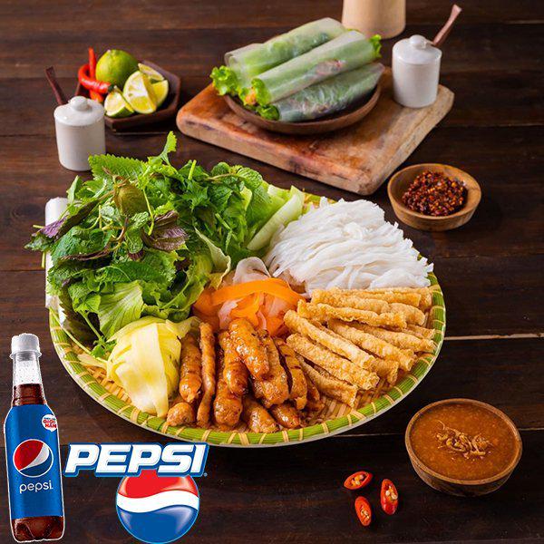 nem-nuong-nha-trang-pepsi-chai-nhua