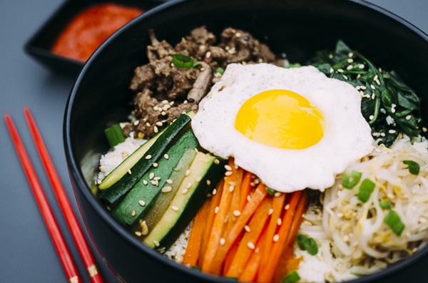 com-tron-bibimbap-sup