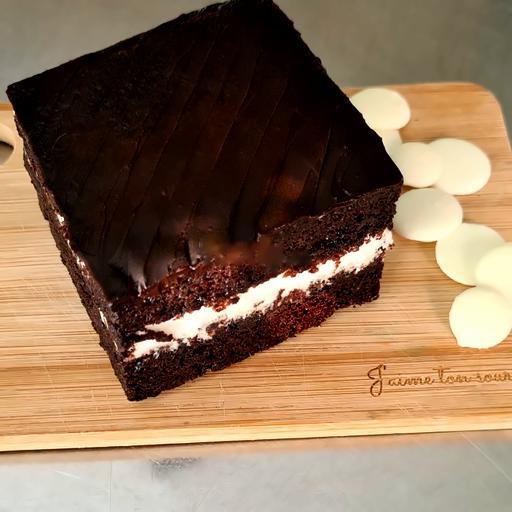 banh-socola-kem-chocolate-brownie