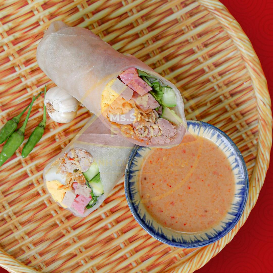 cuon-san-lui-bo-tra-tac-mat-ong