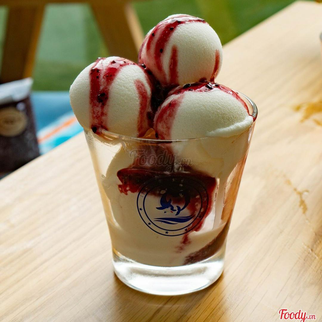 kem-sua-chua-viet-quat