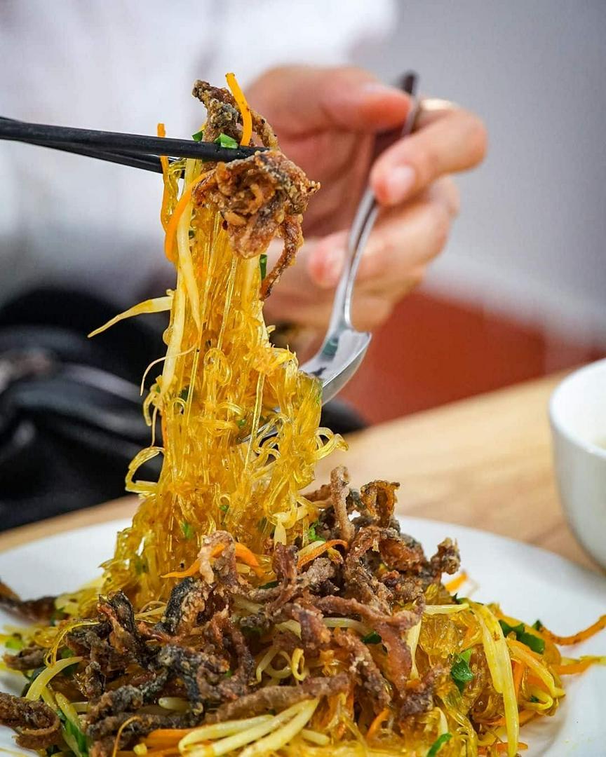 mien-xao-luon-chien-gion