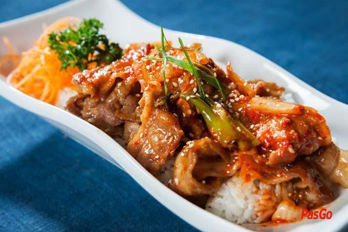 kim-chi-xao-bo-com-sup