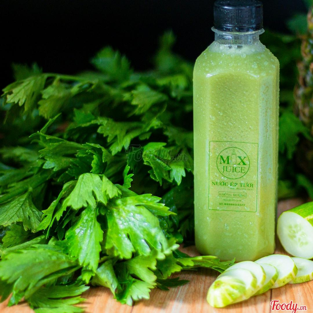 nuoc-ep-can-tay-tao-dua-leo