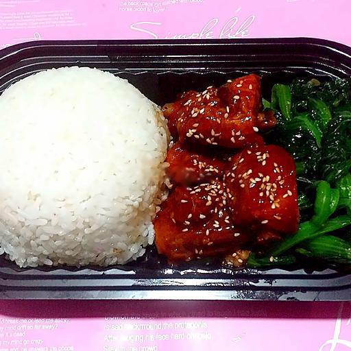 com-suon-sot-chua-ngot