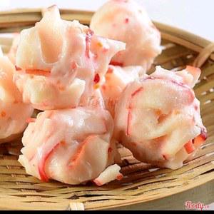 tom-hum-vien-singapore