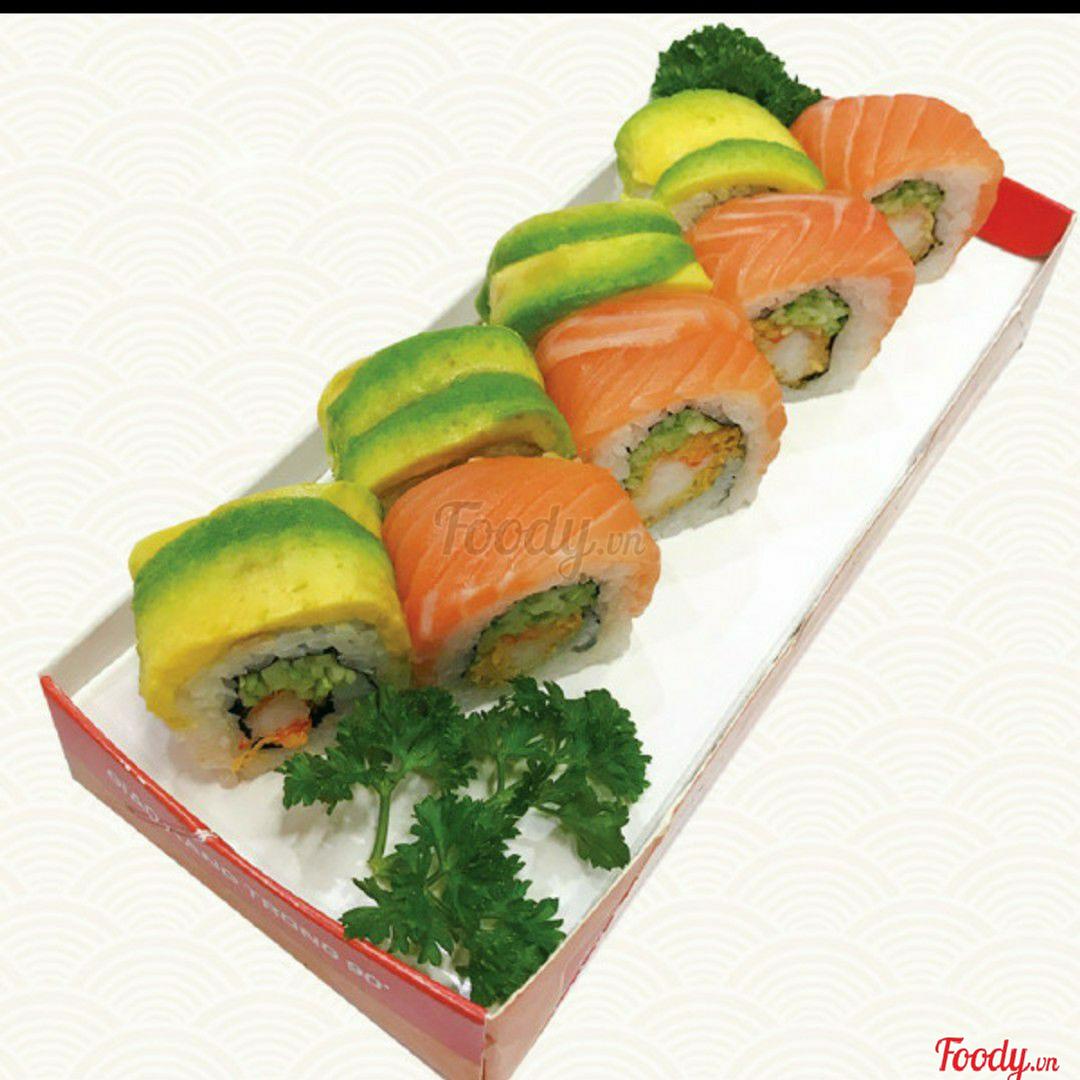 mix-salmon-avocado-roll-sushi-mix-ca-hoi-bo