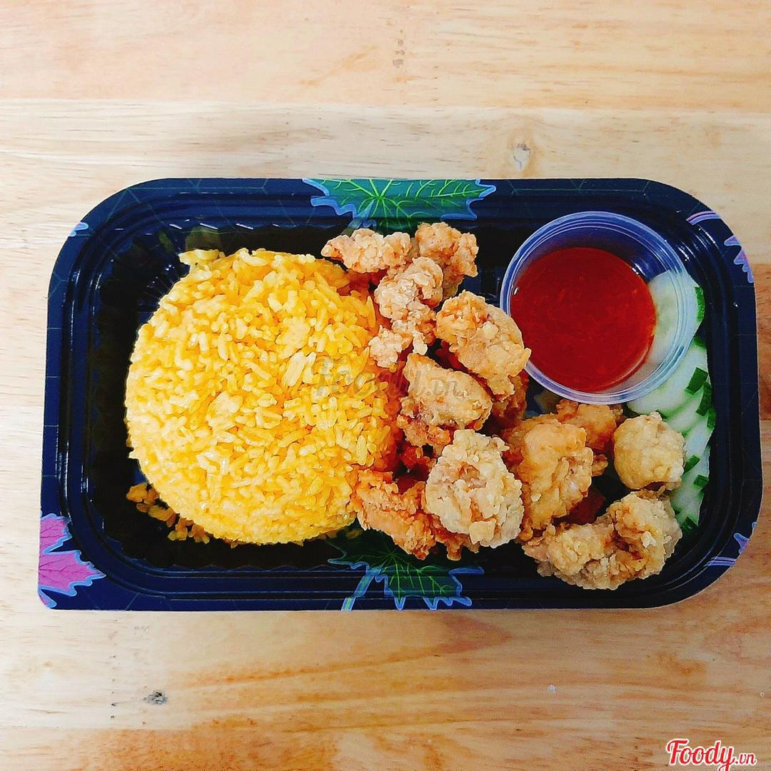 com-ga-vien-chien-gion