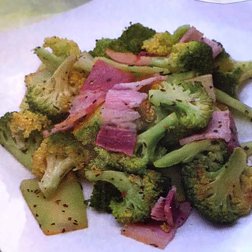 bong-cai-xao-thit-xong-khoi-stir-fried-broccli-bacon