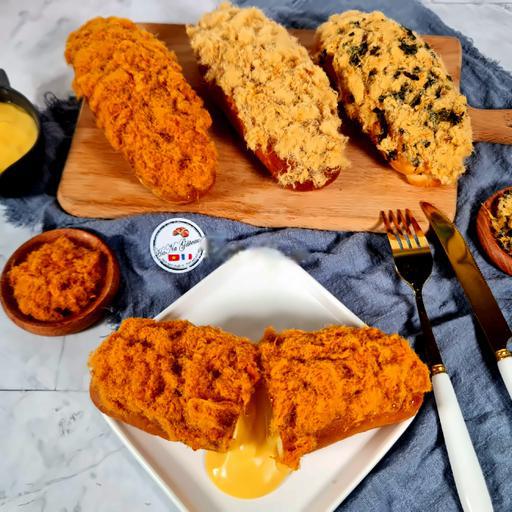 banh-mi-trung-muoi-tan-chay-rong-bien