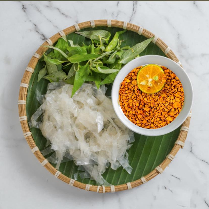 banh-trang-cham-muoi-tac-khong-trung