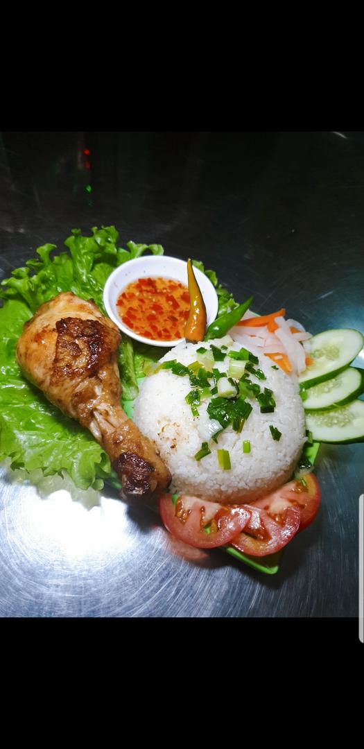 2-com-tam-ga-nuong-1-ly-coca