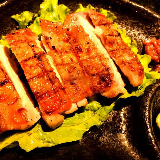 ui-ga-phile-nuong-cham-sot-mo-dam-nhat-grilled-chicken-s-thigh-w-chopped-salted-plum